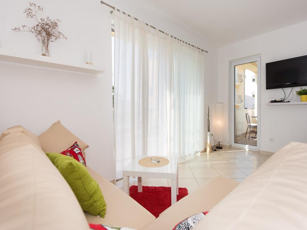 Apartments Josip Čižići Buitenkant foto